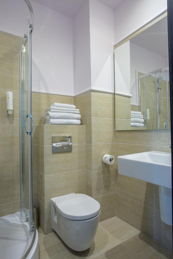 Hotel Alex Gałacz Zewnętrze zdjęcie